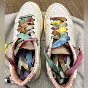 P448 Mason W white sneakers with ribbon laces, size 41